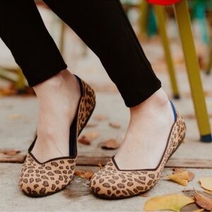 🌸SOLD🌸 EUC ROTHY’S Leopard Cheetah Animal Print Round Toe Flats Womens Size 9.5